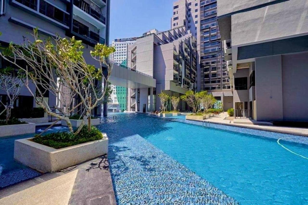 Imperio.Res - Near To Jonker & Mall - Pool View Malakka Dış mekan fotoğraf